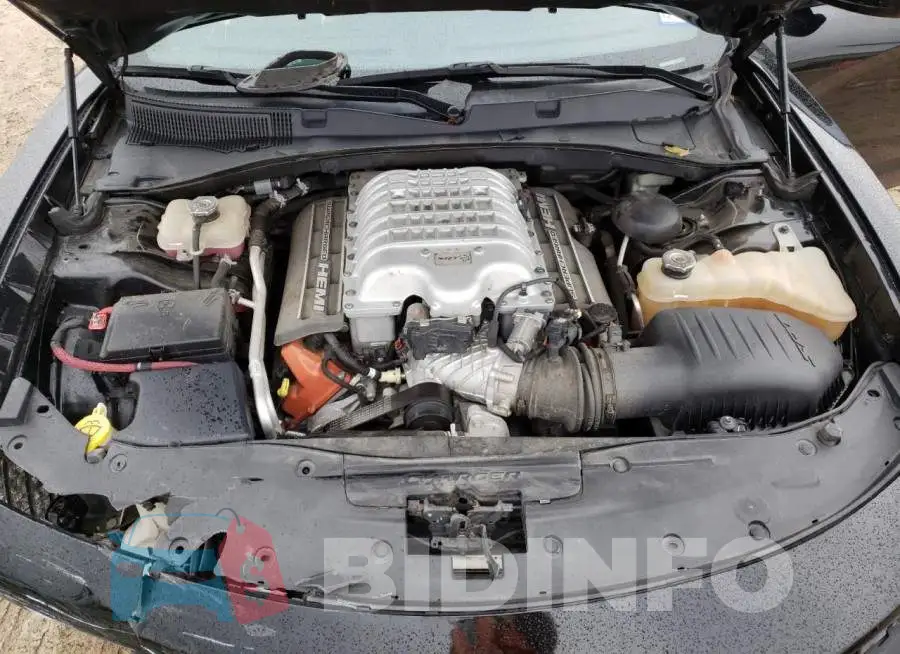 2C3CDXL96FH825005 Photo# 11