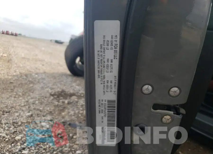 2C3CDZBTXJH127921 Photo# 13