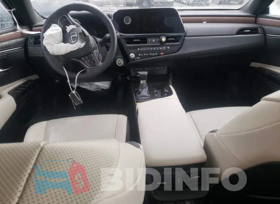 58AD11D14PU010562 Photo# 8