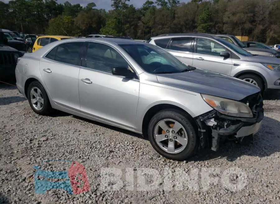 1G11B5SLXFF110667 Photo# 4