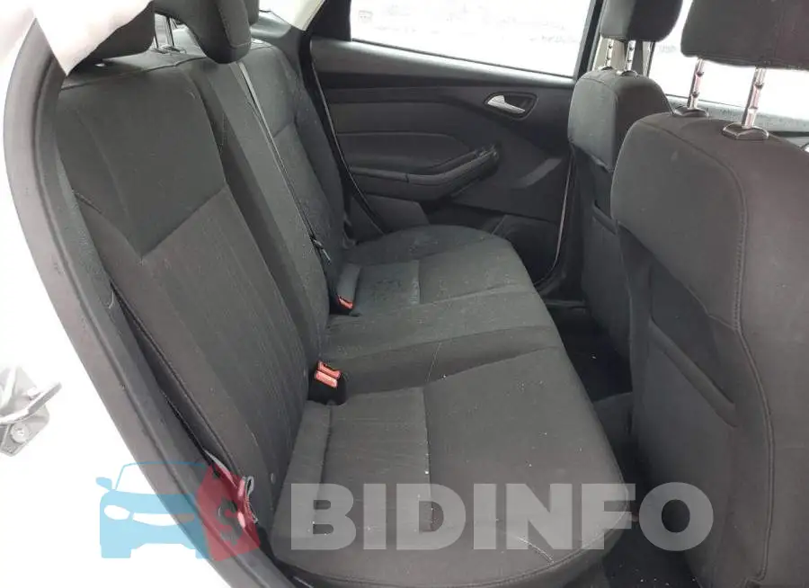 1FADP3F29HL326774 Photo# 10