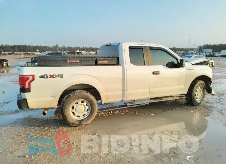 1FTFX1EF1FKD38156 Photo# 3