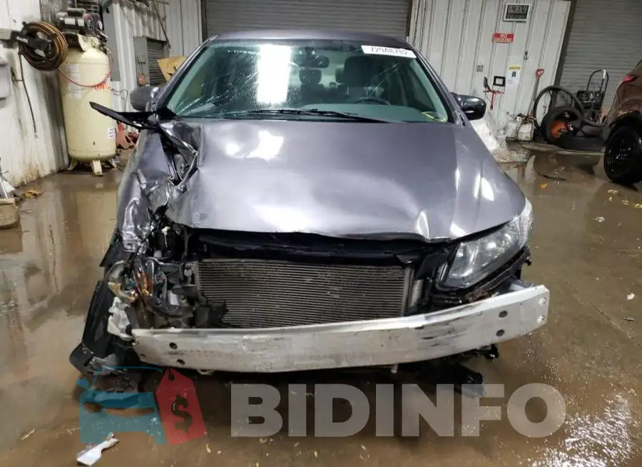 19XFB2F50FE107262 Photo# 5