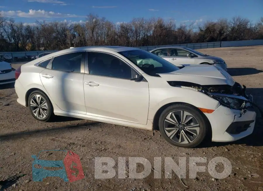 19XFC1F79HE005986 Photo# 4
