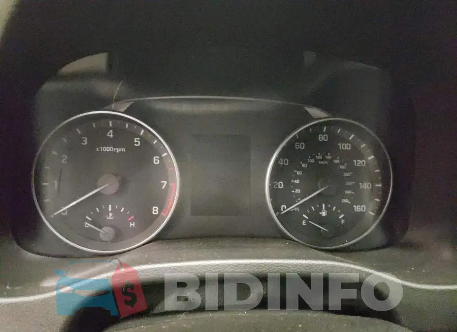 5NPD84LF3HH009999 Photo# 9