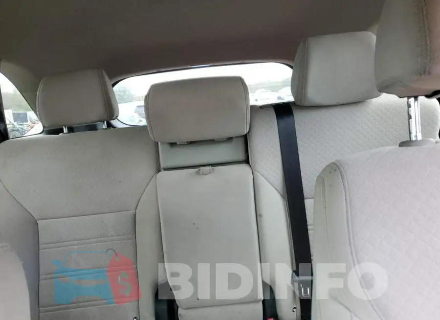 5XYPG4A31JG424308 Photo# 10