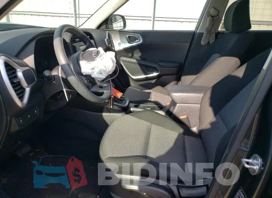 KNDJ23AU0L7721898 Photo# 7