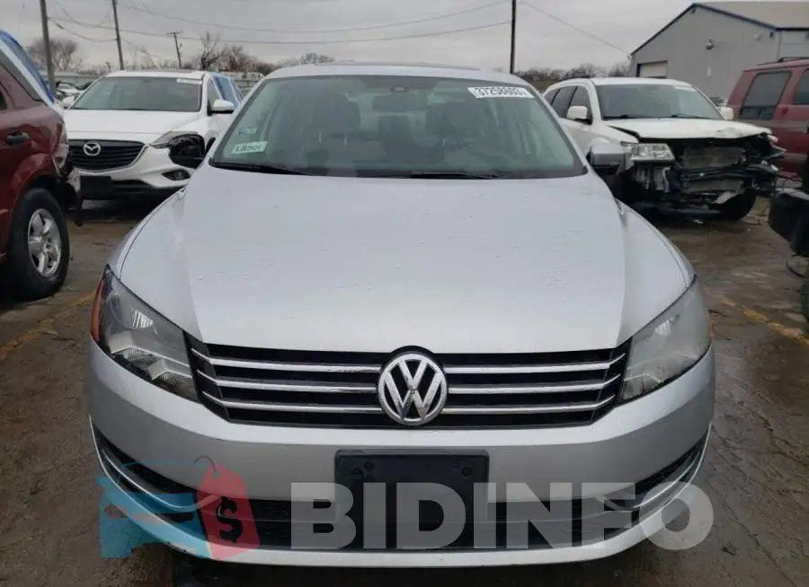 1VWBS7A34EC052870 Photo# 5