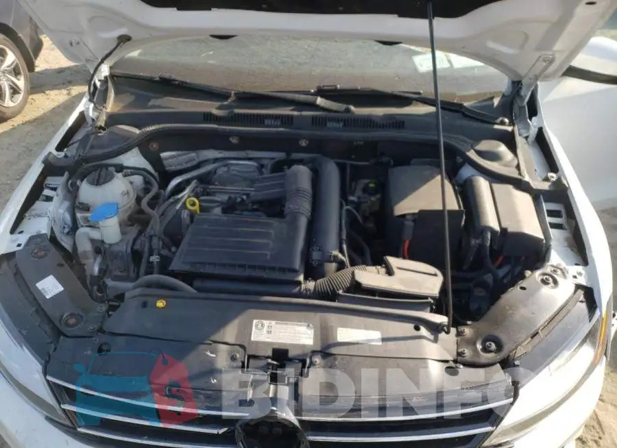3VW167AJ5HM299882 Photo# 7