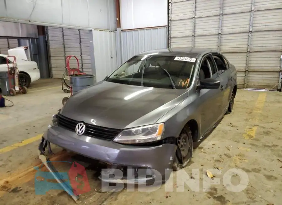 3VW2K7AJXEM221271 Photo# 2