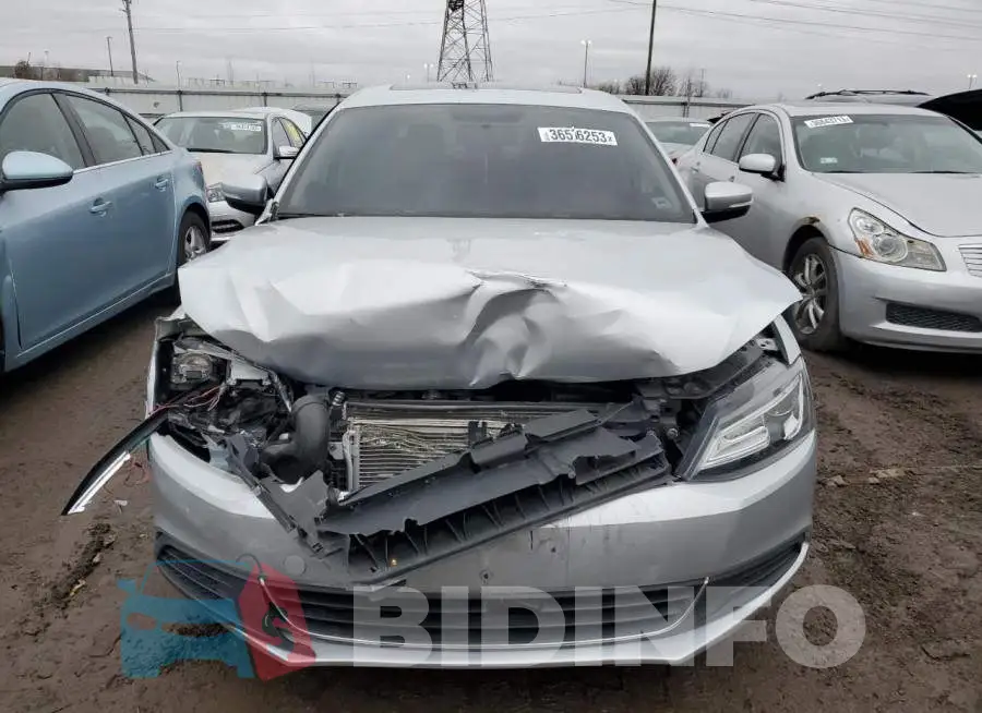 3VW3L7AJ6EM320509 Photo# 5