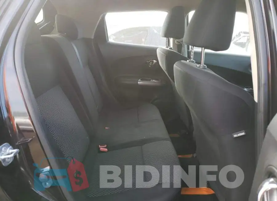 JN8AF5MR2FT502108 Photo# 6