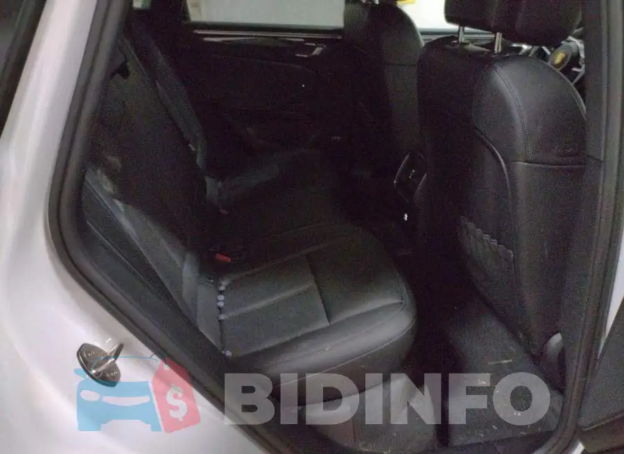 WP1AA2A54MLB04727 Photo# 11