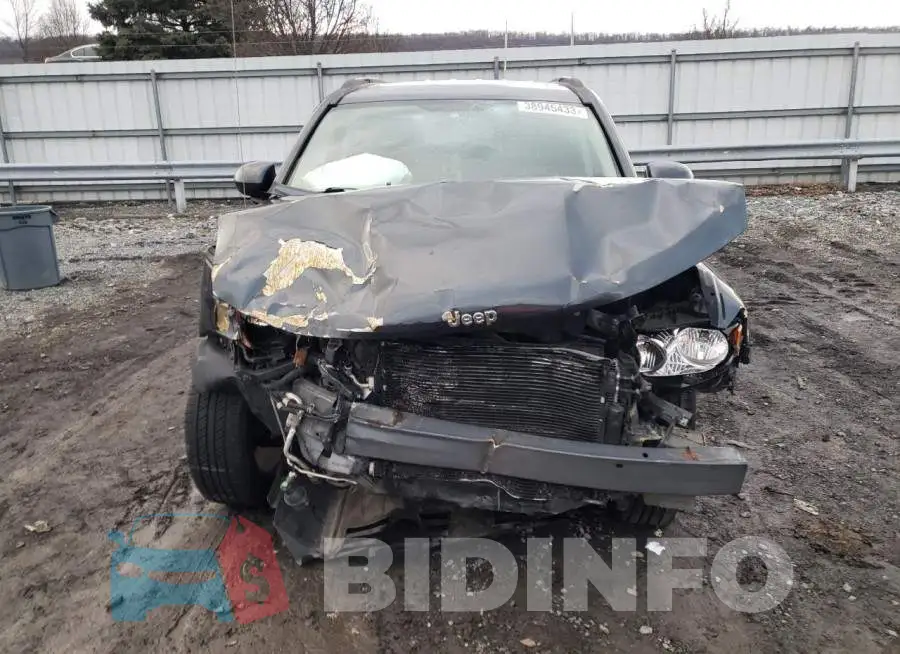 1C4NJDEB5FD130992 Photo# 5