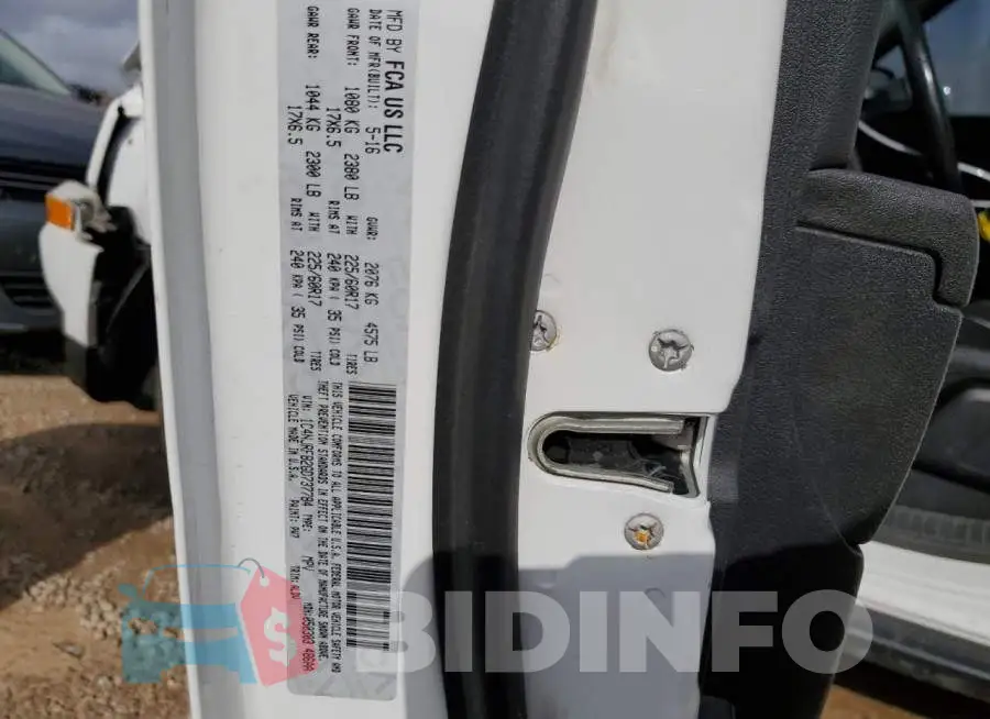 1C4NJRFB2GD737784 Photo# 14