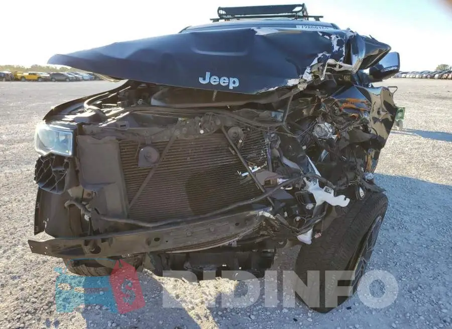 1C4RJEBGXJC397700 Photo# 5