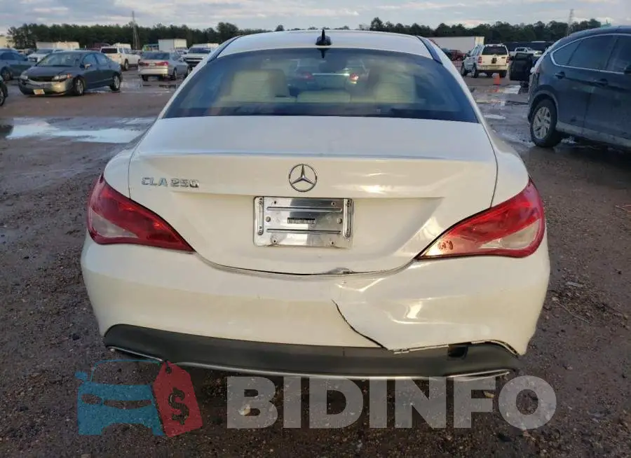 WDDSJ4EB4JN547967 Photo# 6