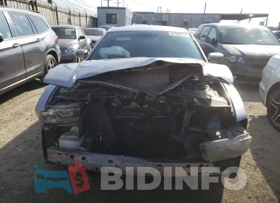 2C3CDXBG1EH240878 Photo# 5