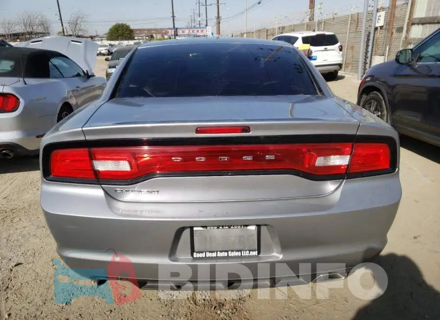 2C3CDXBG1EH240878 Photo# 6