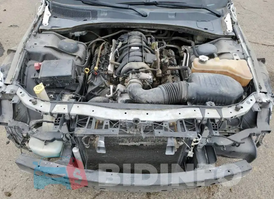 2C3CDXCT4FH902451 Photo# 11