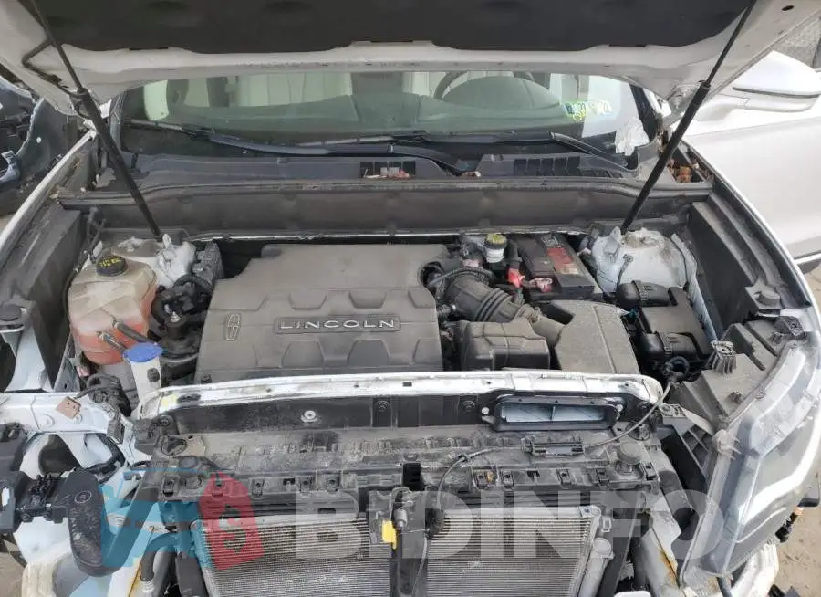 2LMPJ8LR2HBL52026 Photo# 11