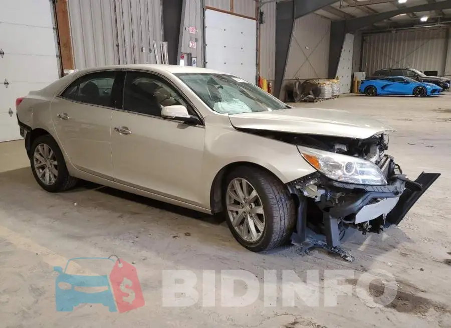 1G11E5SA2GF132086 Photo# 4