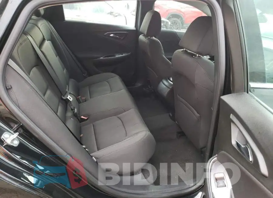 1G1ZB5ST5JF244482 Photo# 10
