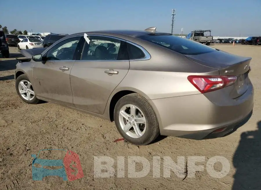 1G1ZD5ST3NF193807 Photo# 2
