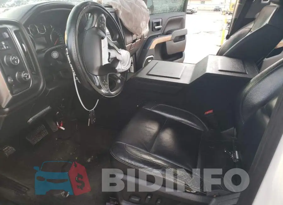1GC1KWE86FF654717 Photo# 7