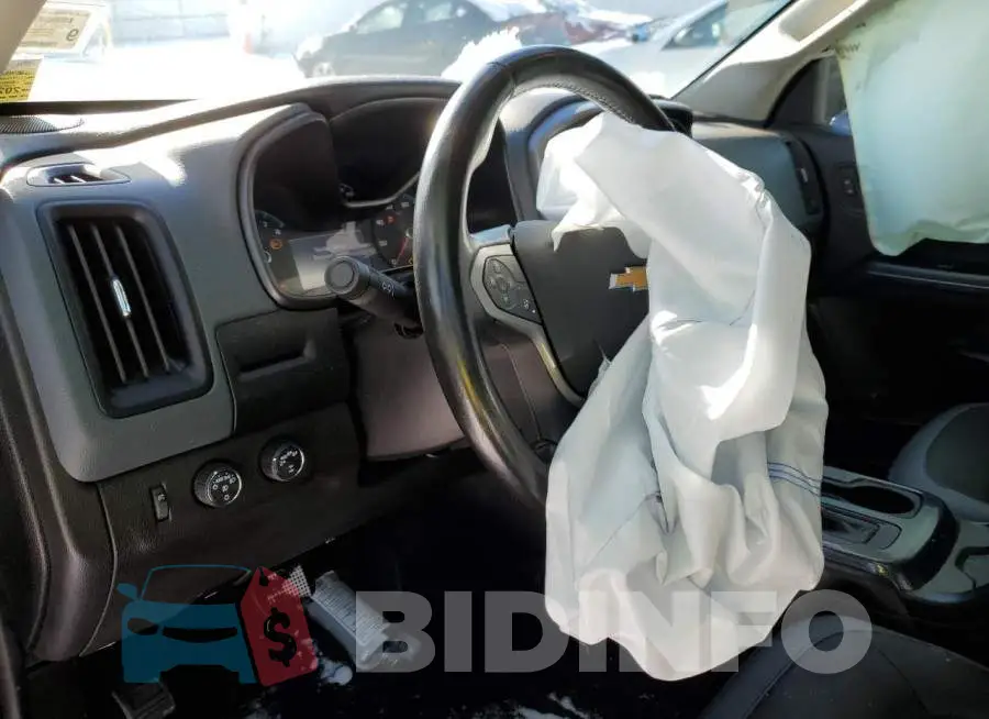 1GCHTDEN2L1131774 Photo# 8