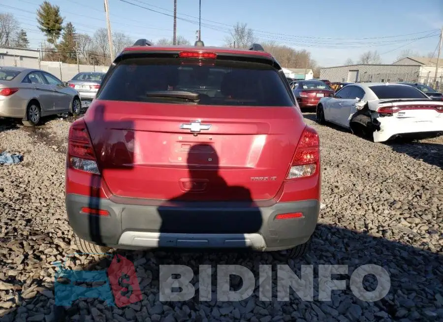 KL7CJLSB2FB211284 Photo# 6