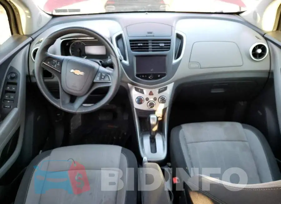 KL7CJLSB2FB211284 Photo# 8