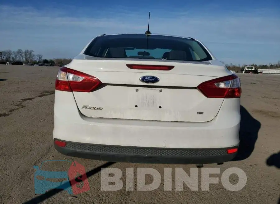 1FADP3F20EL395414 Photo# 6