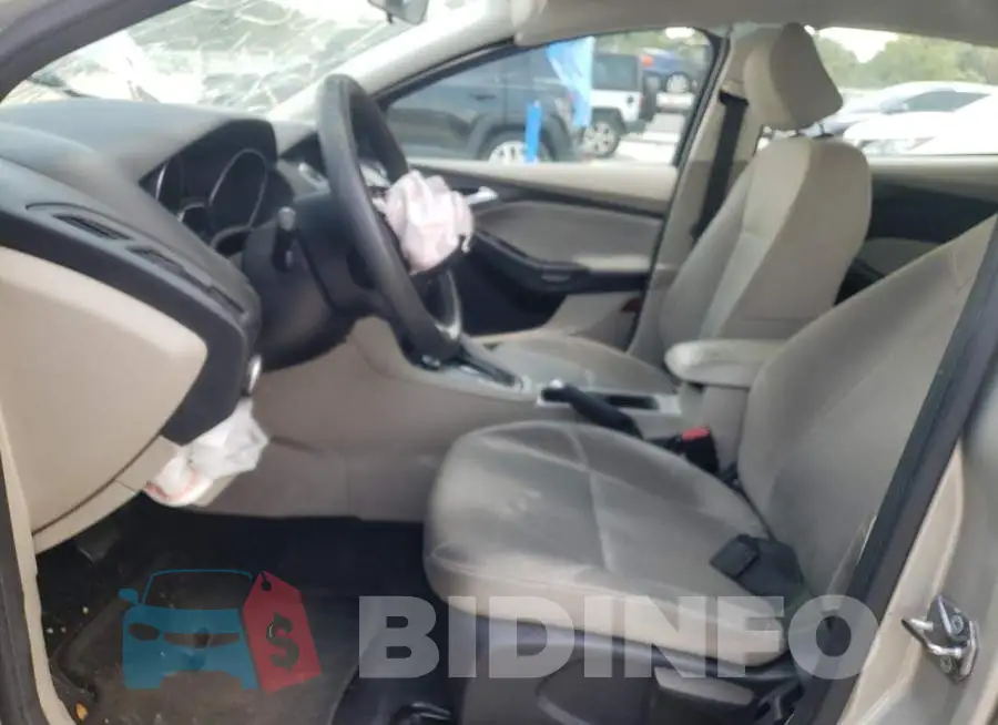1FADP3F26FL382037 Photo# 5
