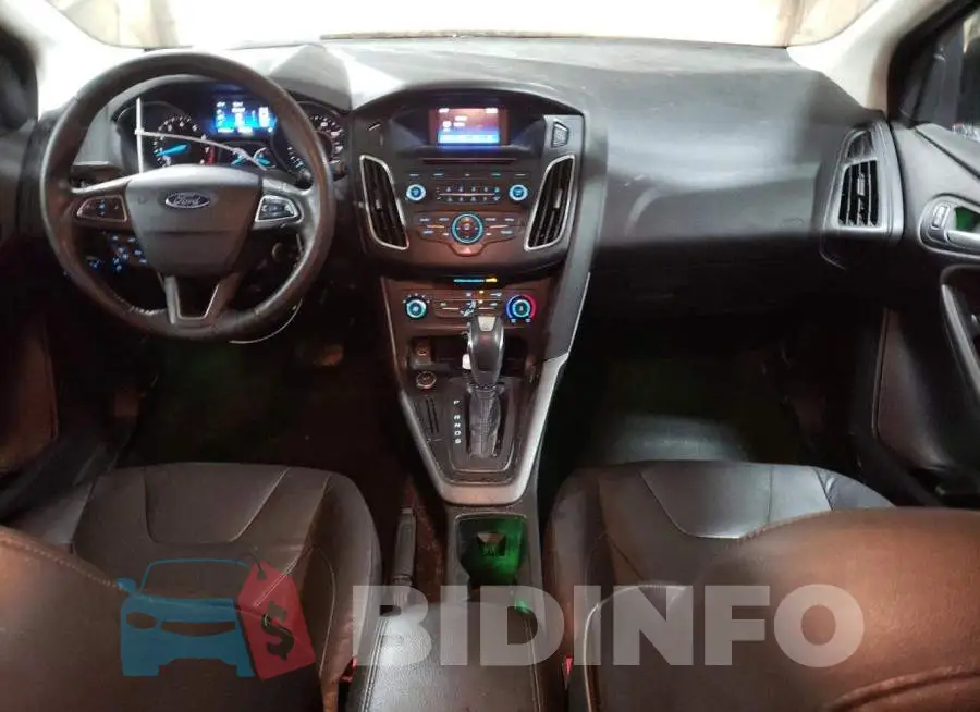 1FADP3K24FL230182 Photo# 8