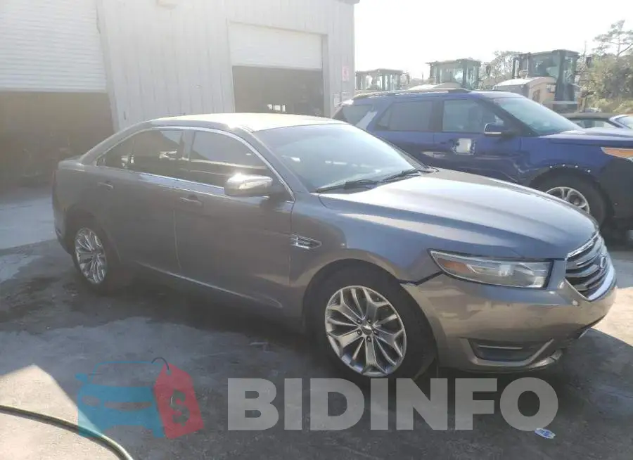 1FAHP2F82EG111371 Photo# 4