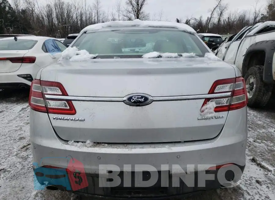1FAHP2F8XJG130499 Photo# 6