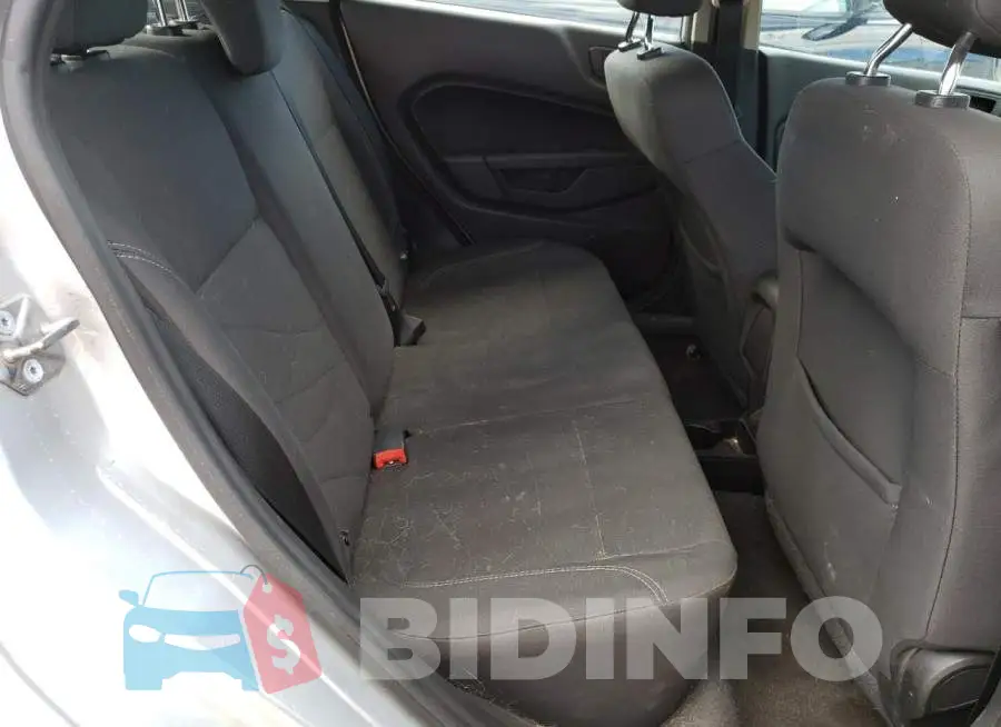 3FADP4EJ4HM115947 Photo# 10