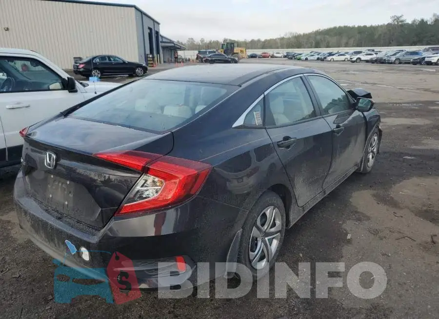19XFC2F56HE000815 Photo# 3
