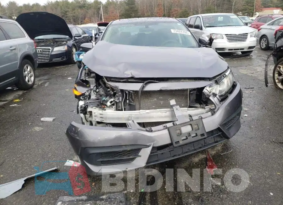 19XFC2F72GE216449 Photo# 5