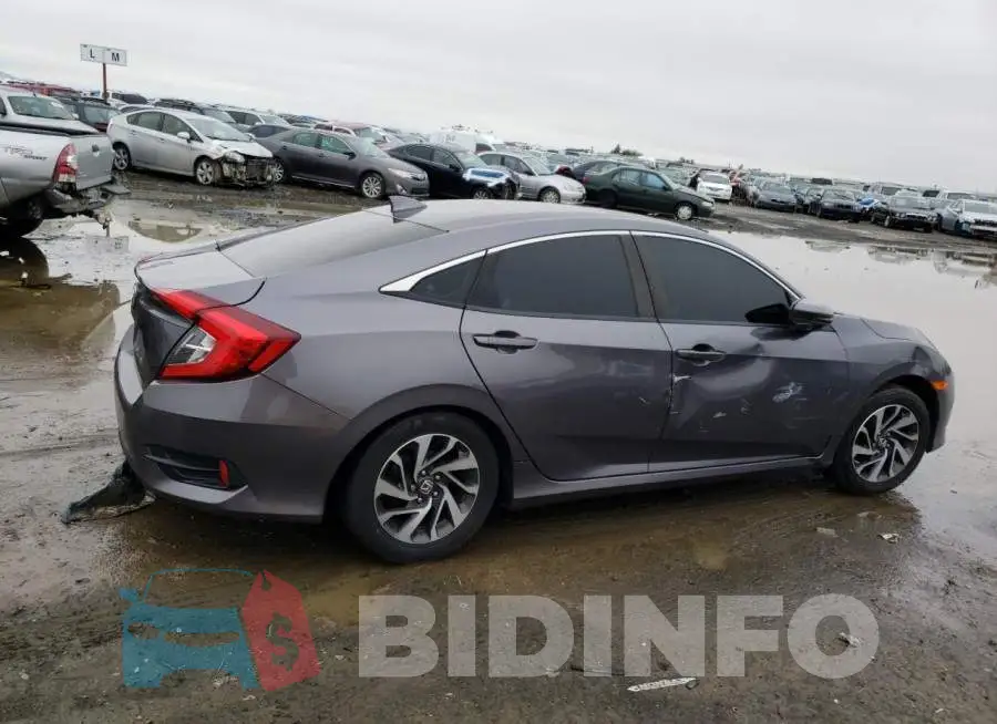 19XFC2F72HE227503 Photo# 3