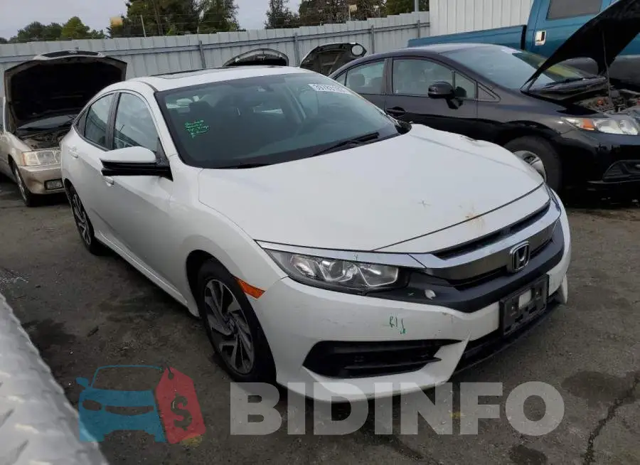 19XFC2F77HE211409 Photo# 4