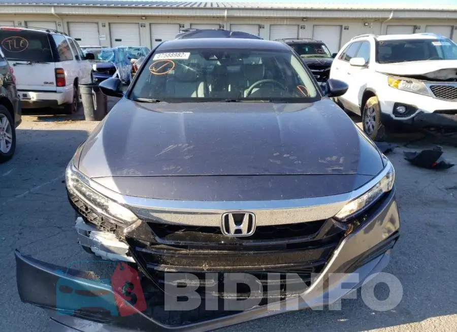 1HGCV1F15KA161477 Photo# 5
