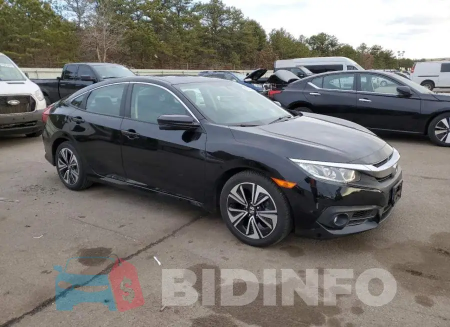 2HGFC1F70HH654078 Photo# 4