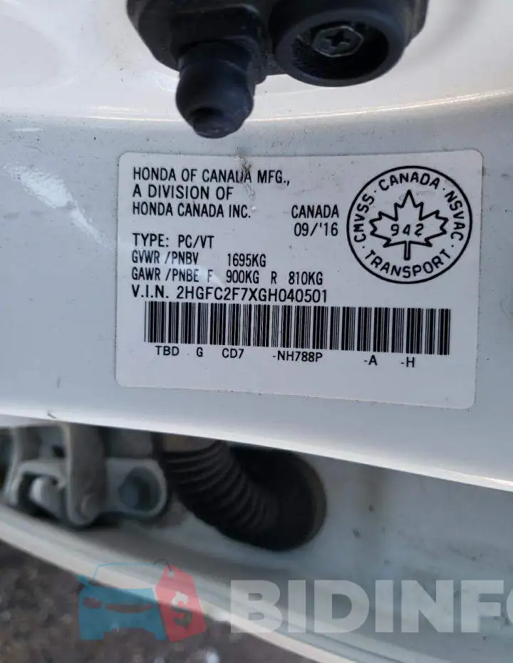2HGFC2F7XGH040501 Photo# 12