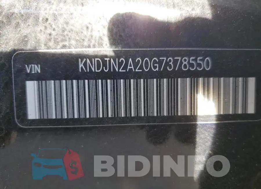 KNDJN2A20G7378550 Photo# 13