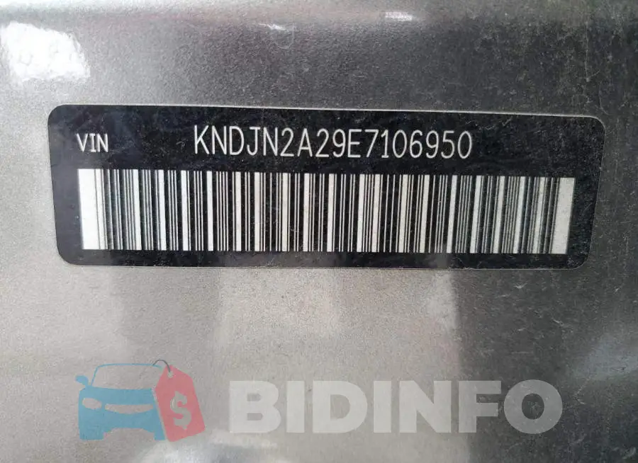 KNDJN2A29E7106950 Photo# 13