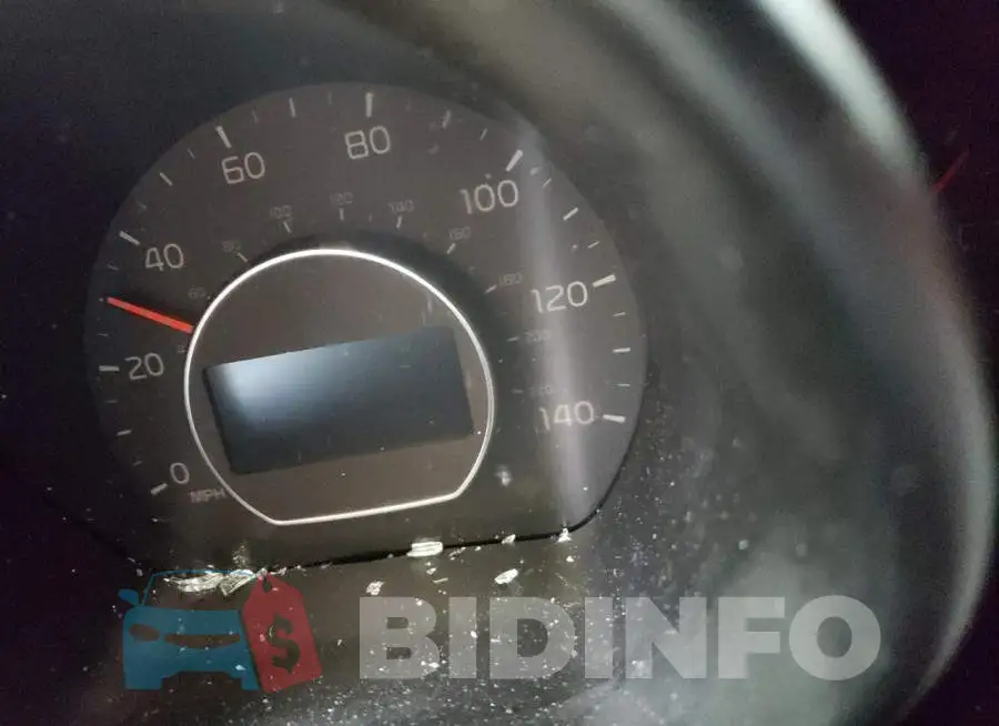 KNDJN2A2XF7783443 Photo# 8
