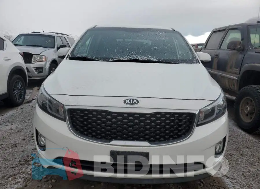 KNDMC5C18F6035076 Photo# 5