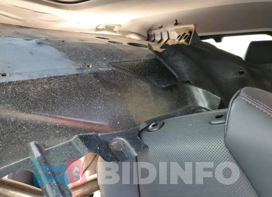 2T3S1RFV3NW280030 Photo# 10